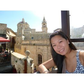 Linda先生【フランス語 英会話 中国語（北京語） - 大阪市】