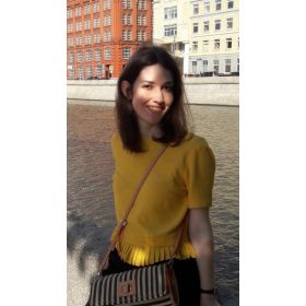 Akhlebininskaya先生【ロシア語 英会話 - 京都市】