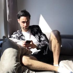 alex先生【フランス語 英会話 - 新宿区】