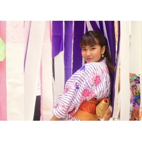 Annisa先生【インドネシア語 英会話 - 仙台市】