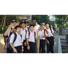 vitalis先生【英会話 - 大阪市 神戸市】
