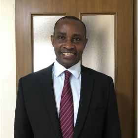 StephenRwaheru先生【英会話 - 葛飾区】