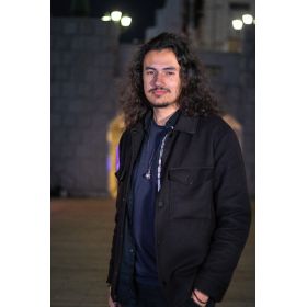 Antoine先生【フランス語 英会話 - 大阪市】