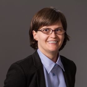 Karine先生【フランス語 英会話 - 京都市】