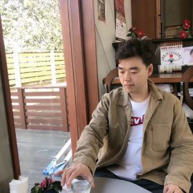 Weiwei先生【中国語（北京語） 英会話 - 大阪市】