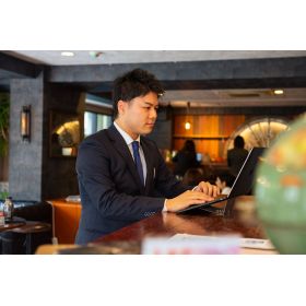 SEIYA先生【英会話 - 大阪府】
