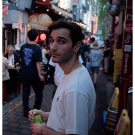 Quentin先生【フランス語 英会話 - 東京都】