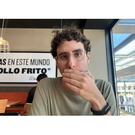 Victor先生【スペイン語 英会話 - 茨城県 千葉県 東京都】