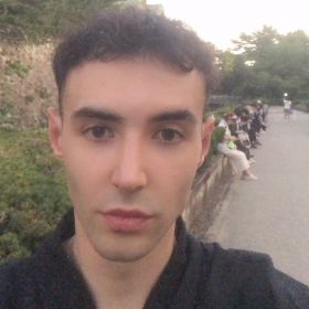 Antoine先生【フランス語 英会話 - 名古屋市】