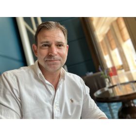 Peter先生【英会話 - 大阪府 兵庫県】