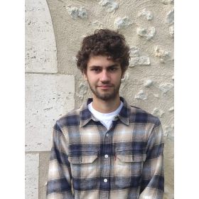 Pradier先生【フランス語 英会話 - 兵庫県】