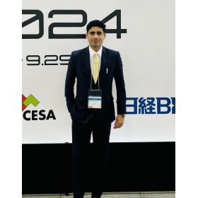 AZANEAKBAR先生【英会話 - 町田市】