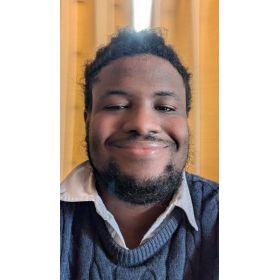 Aaron先生【英会話 - つがる市】