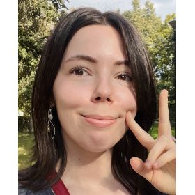 Anna先生【英会話 ロシア語 - 高松市】