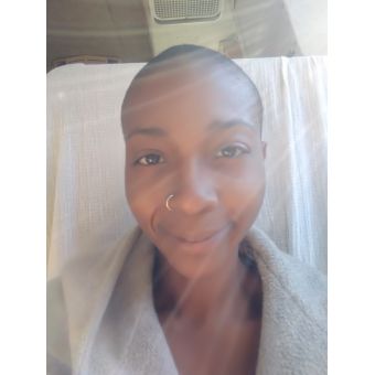 Nalia先生【英会話 - 奈良市】