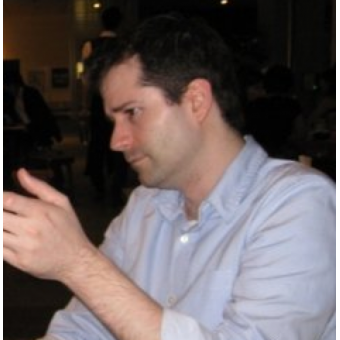 Adam先生【英会話 フランス語 - 大阪市 神戸市】