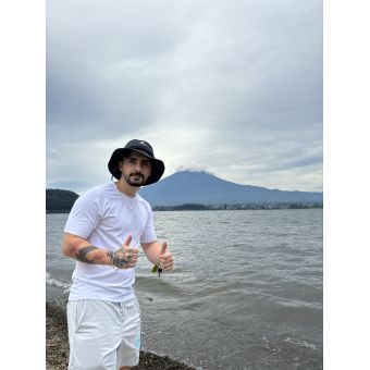 Teo先生【フランス語 英会話 - 大阪市】