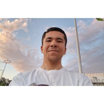 Jasurbek先生【英会話 - 大分市 別府市】